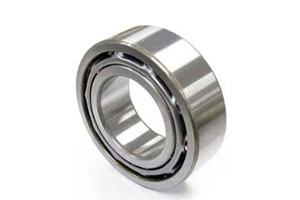 5207 – 35x72x27mm double row angular contact ball bearing. For compressors and hydraulic pumps, accepts axial loads in either direction without pairing.