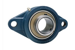 UKFA207 Diamond flange bearing unit with tapered bore insert and adapter sleeve.