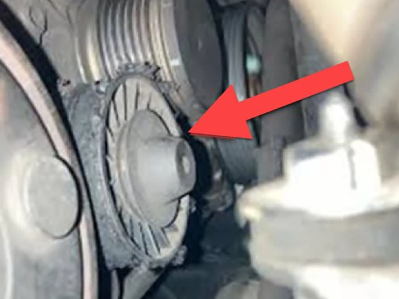 bad-tensioner-pulley-symptoms-noise-belt-wear-bounce