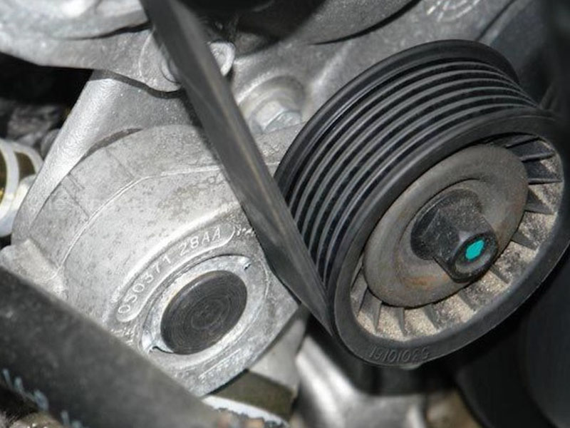 How to Diagnose a Failing Tensioner Bearing